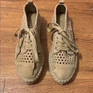 New! Tan espadrille sneakers size 5.5